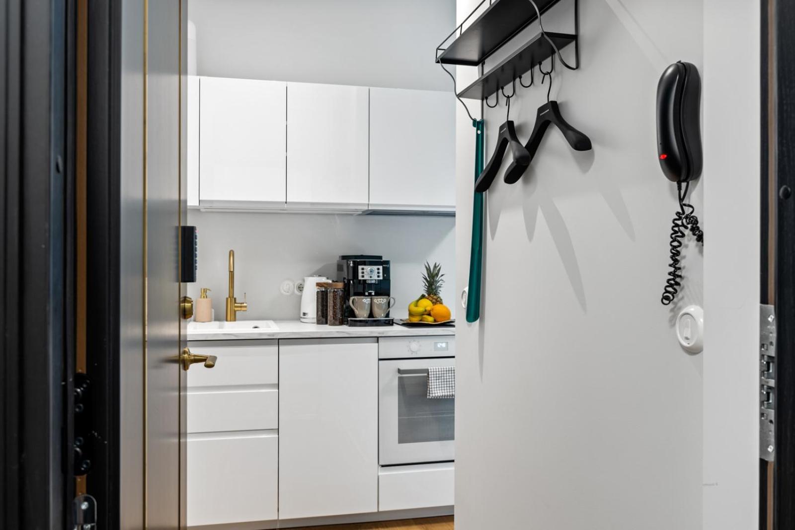 Tempus Te Premium Duo Lofts Tartu - Private Cinema, Gym And Terrace Appartement Buitenkant foto